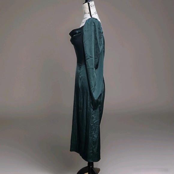 Womens Dress Sz M Green Satin Long Sleeve Party Holiday Y2K Lightweigh Unbranded - Picture 5 of 16